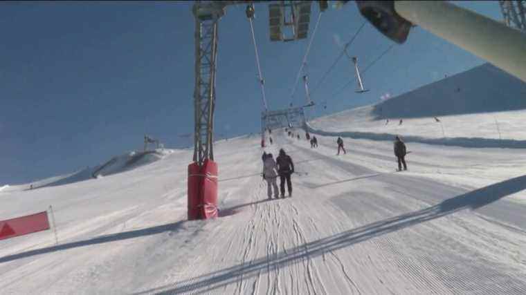 Jean Castex announces a protocol for the reopening of ski resorts