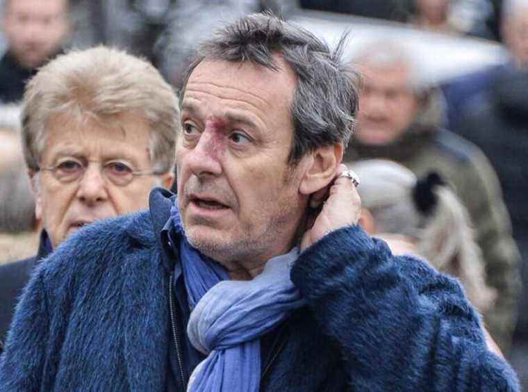 Jean-Luc Reichmann in custody … the images of a face to face “tense” shared on Twitter