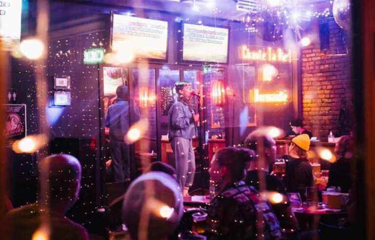 Karaoke bars and nightclubs were able to reopen their doors on Monday evening after more than a year of ban.