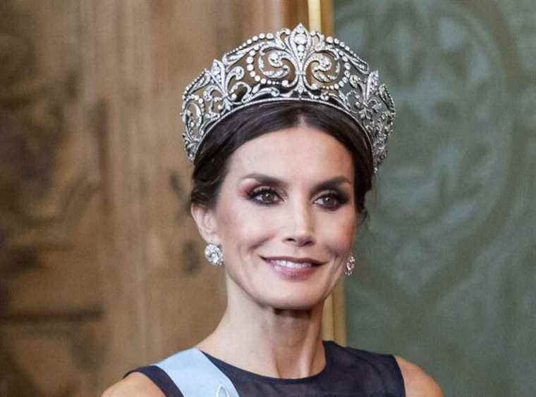 Letizia of royal Spain in H&M dress: it’s possible!