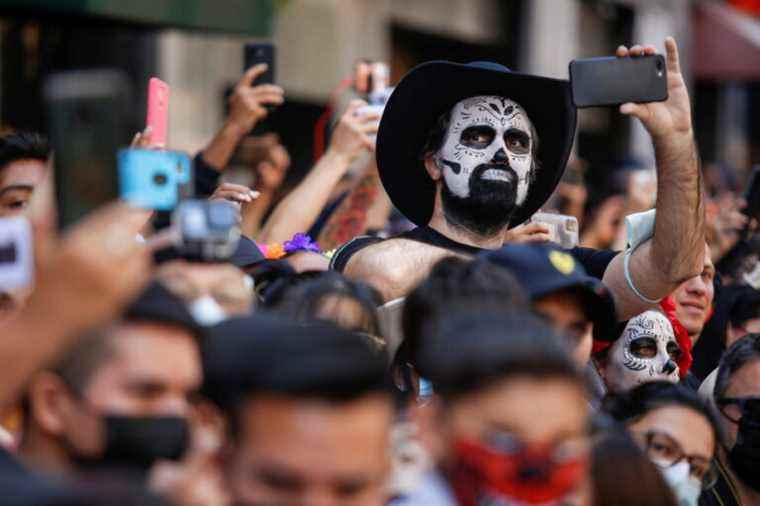 Mexico |  Day of the Dead parade returns after pandemic