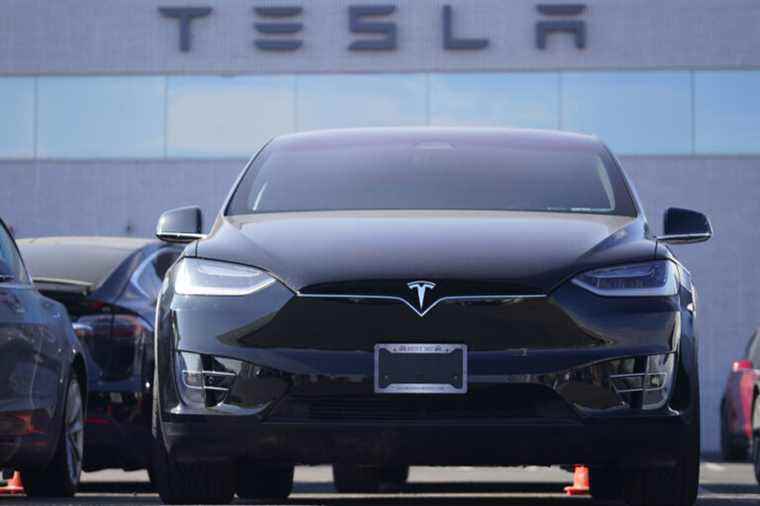 Model S and Model X |  Tesla recalls 7,600 vehicles to replace airbag