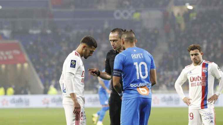 “My decision was always to stop the match”, assures Ruddy Buquet, the referee of the match