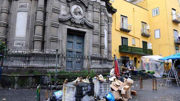 Naples, “third world of Europe”?  An article in “Figaro” lights the fire in Italy