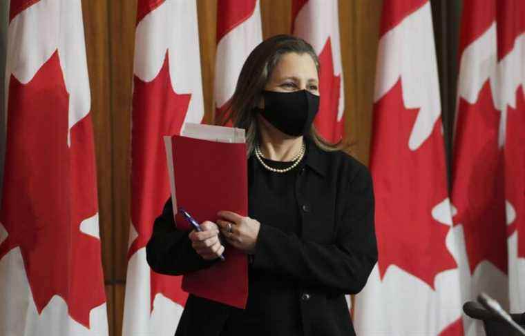 Ottawa formalizes new pandemic assistance programs