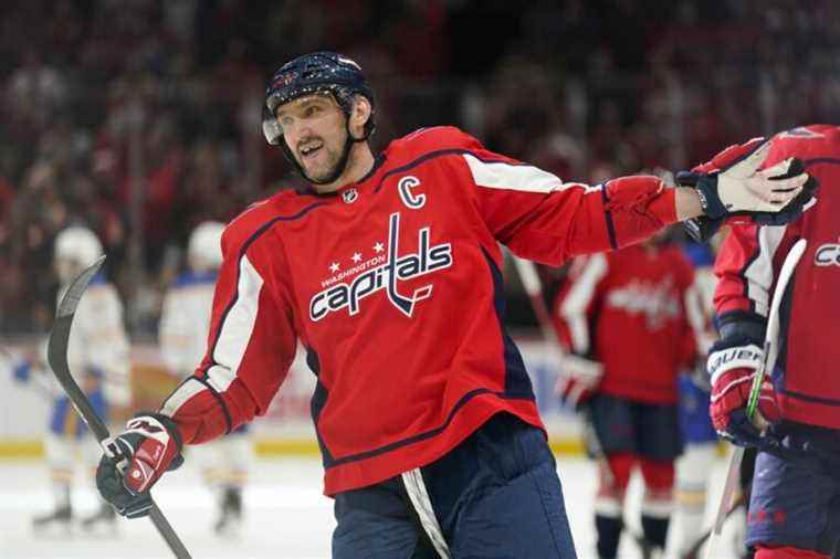 Ovechkin joins Hull in Capitals win