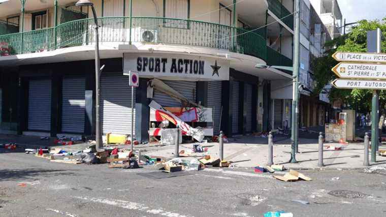 REPORTING.  “They took everything, everything broke”, third night of violence and looting in Guadeloupe