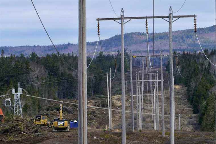 Referendum on the Hydro-Québec Appalaches-Maine line |  Work paused