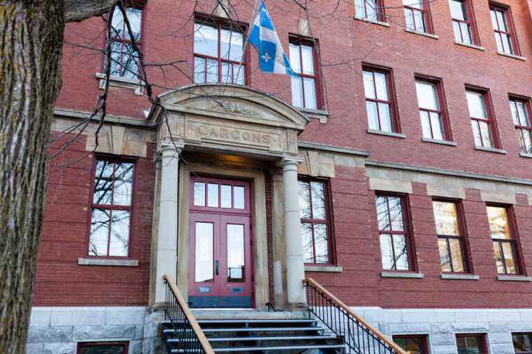 Renovation of schools in Montreal |  5,000 students will be moved