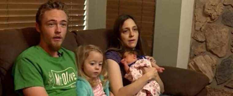 She gives birth at home thanks to the instructions of 911