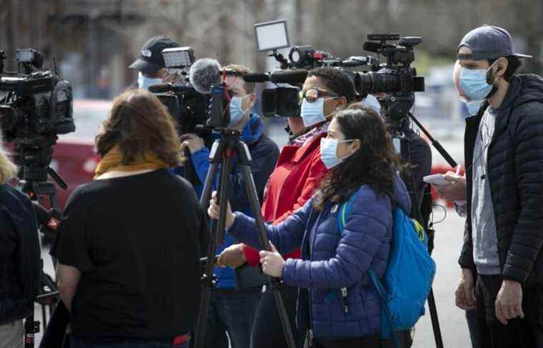 Survey: English-language media more representative of diversity than those in Quebec