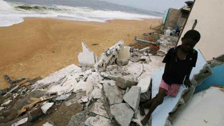 The shores of the Gulf of Guinea threatened by submersion