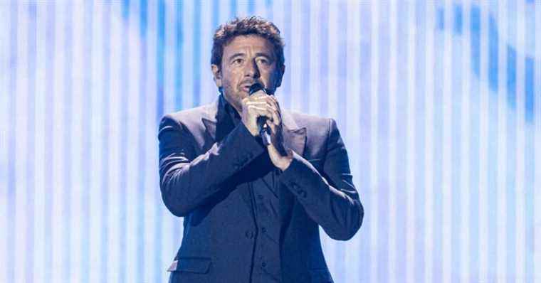 “They are starting to get us drunk”: Patrick Bruel gives a rant on stage