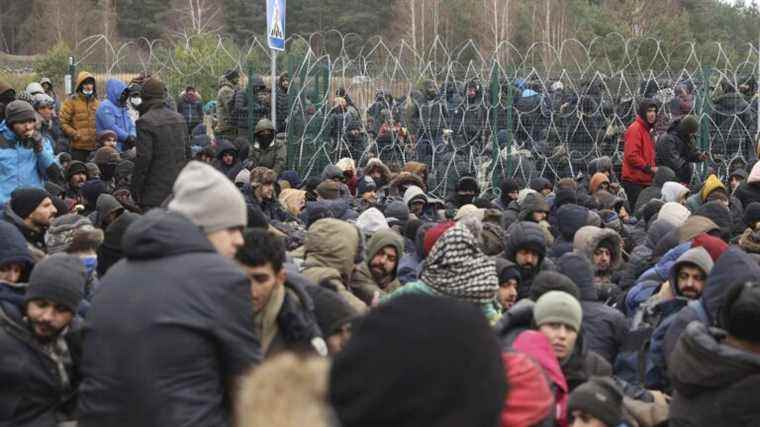 Threatened with sanctions, Belarus claims to want to repatriate migrants present at the Polish border