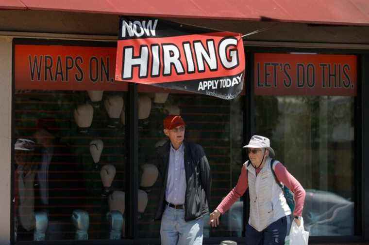 United States |  Much more private job creation than expected in October