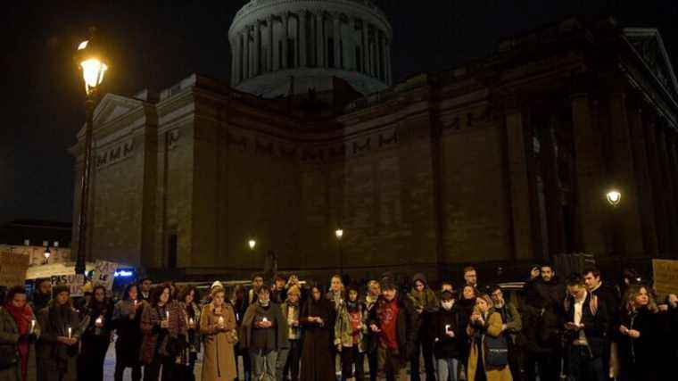 a silent rally in Paris in memory of the 100th and 101st victims of the year