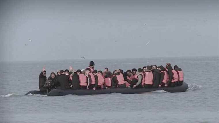 a young migrant accuses the French and British authorities