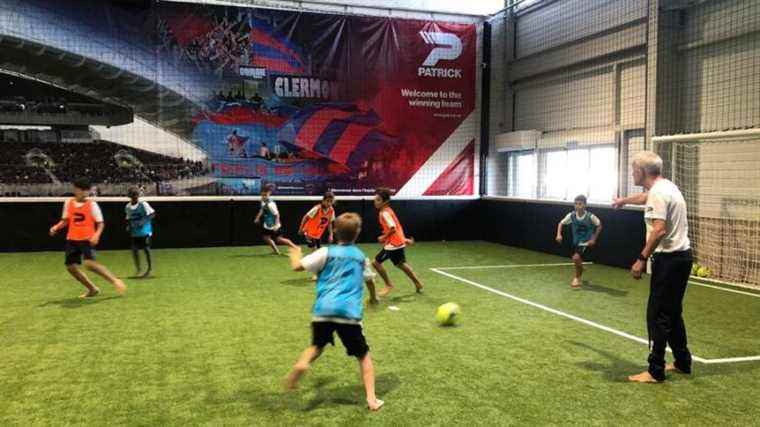 an academy to train future footballers from Puy-de-Dôme