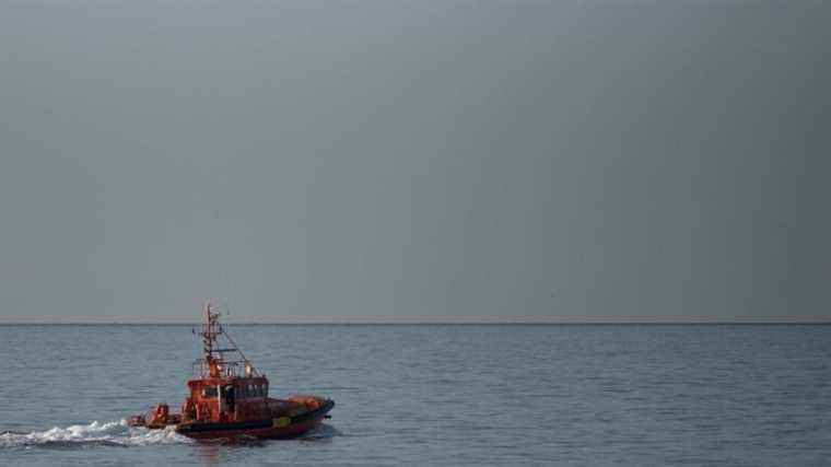 eight migrants died in a drifting boat off the Canary Islands