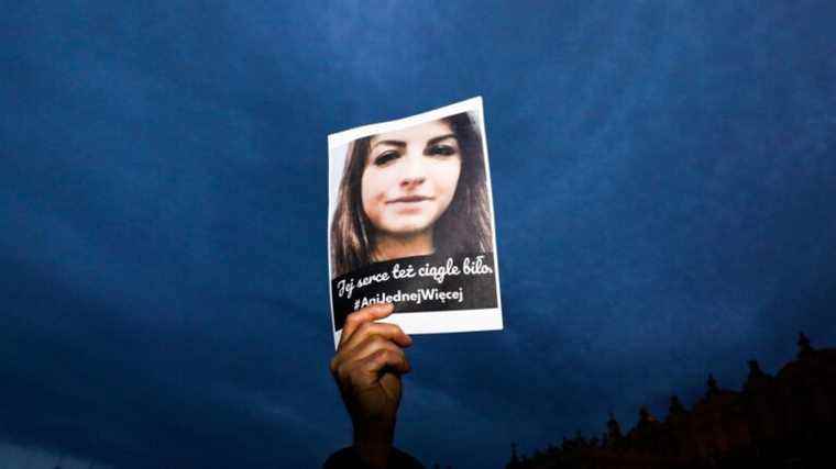 how Izabela’s death reignited the debate on the near-ban on abortion in Poland