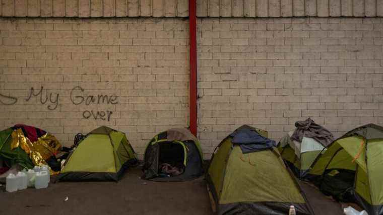 in Calais, the government mediator offers systematic accommodation to get out of the crisis