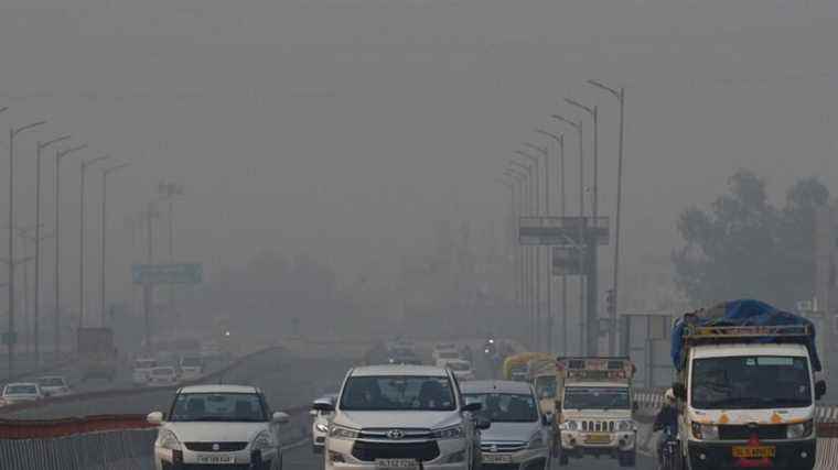 despite high air pollution, India maintains coal