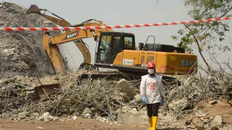 the collapse of a building in Lagos has left at least 36 dead and 9 survivors, according to a latest report