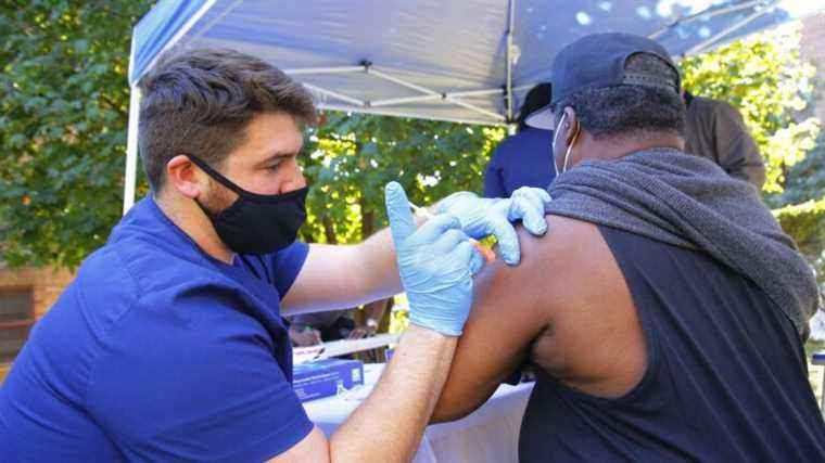 the majority of American workers will have to be vaccinated by January 4