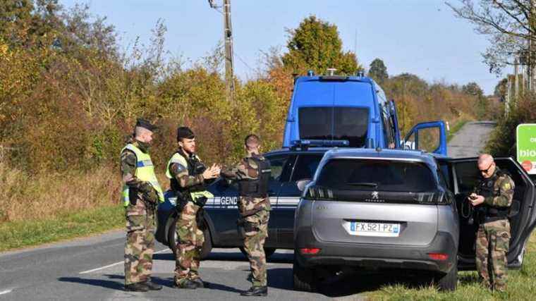 unnecessary mobilization?  No answers a gendarmerie officer