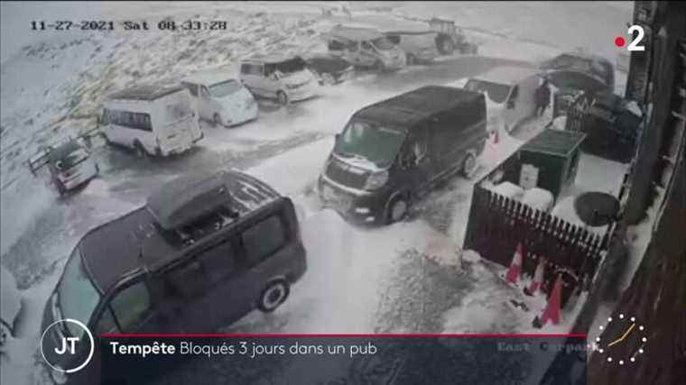 when a snowstorm blocks customers for three days in a pub