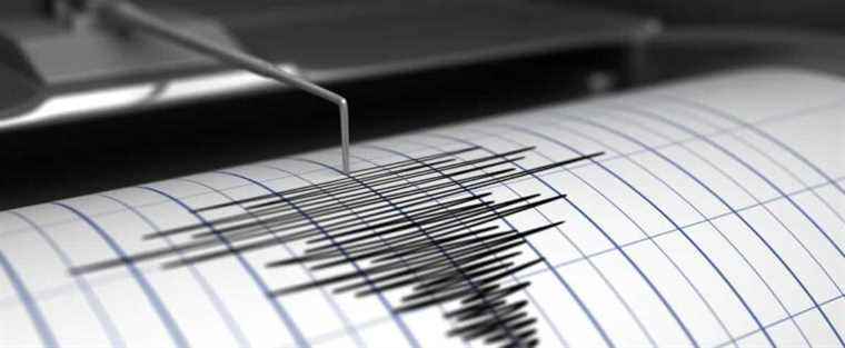 Magnitude 7.3 earthquake in Indonesia, tsunami warning lifted