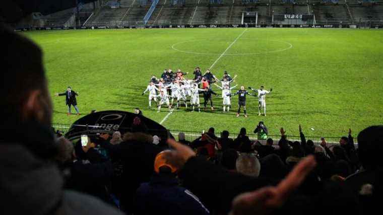 7,300 spectators should be able to attend the Poitiers-Lens match in the Coupe de France at the Michel-Amand stadium