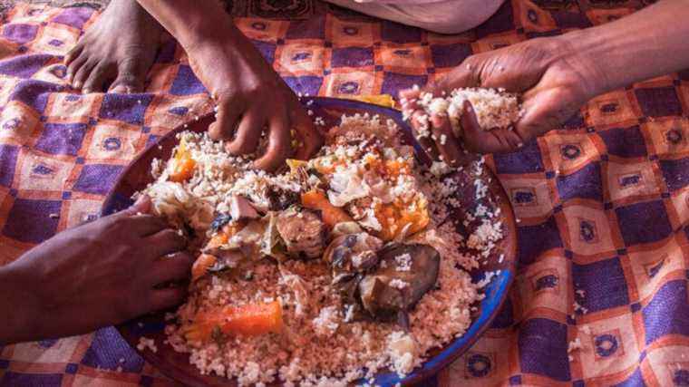 African cuisine, songs from France