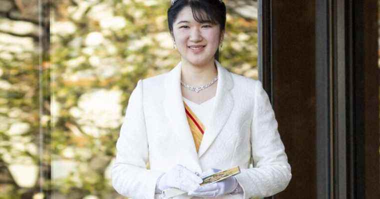 Aiko from Japan turns 20: the princess draws a diamond tiara and an imperial dress