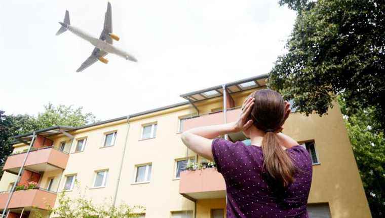 Aircraft engines as quiet as a hair dryer