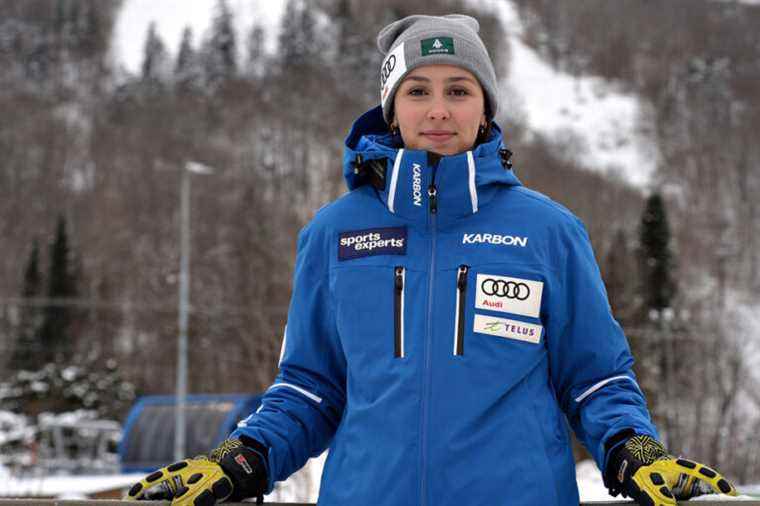 Alpine skiing |  Sarah Bennett and Marie-Michèle Gagnon: two paths intersect