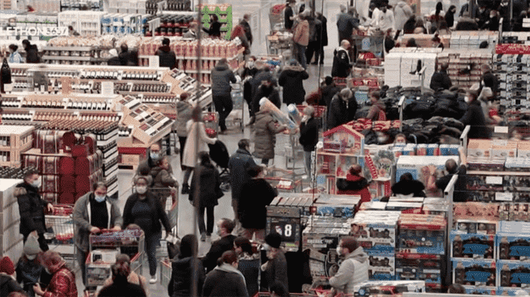 American giant Costco sets up its second store in France