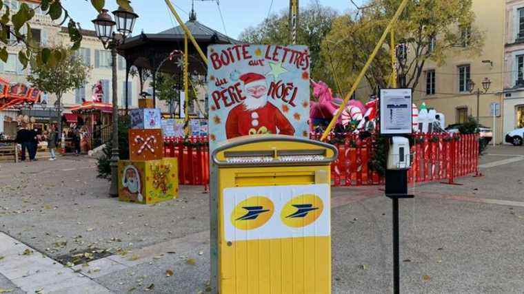 Antibes is organizing the contest for the most beautiful letter to Santa Claus