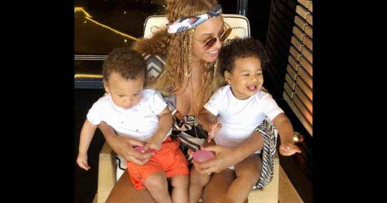 Beyoncé: her daughter Rumi (4 years old) has grown up, rare appearance with her mother