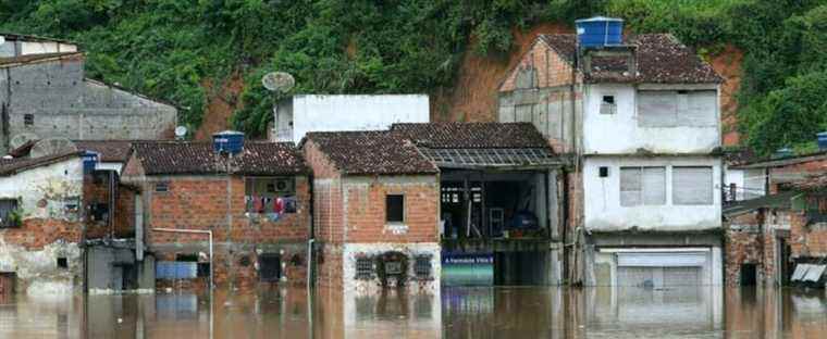 Brazil: 18 dead and 58 municipalities flooded in torrential rains