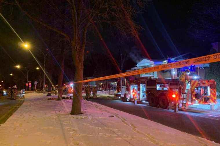 Brossard |  A house is engulfed in flames on Christmas Eve