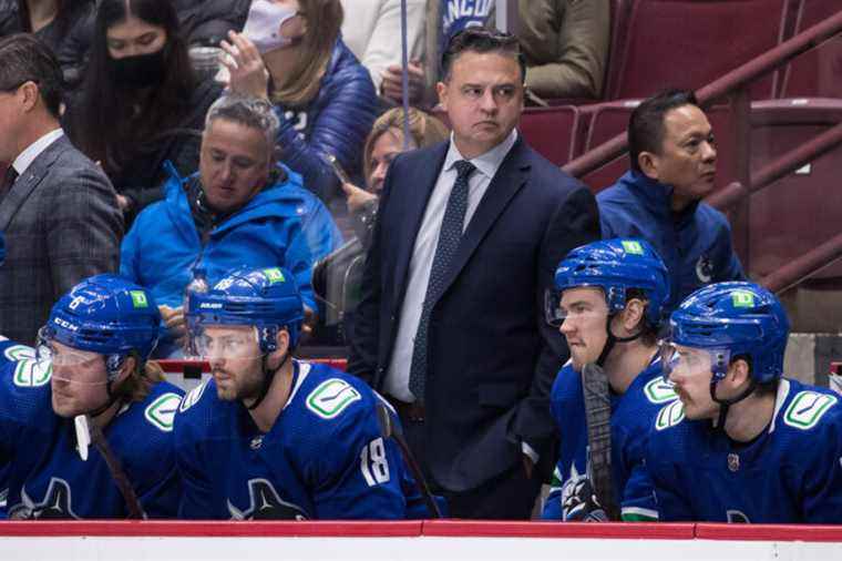 Canucks reportedly fired head coach Travis Green