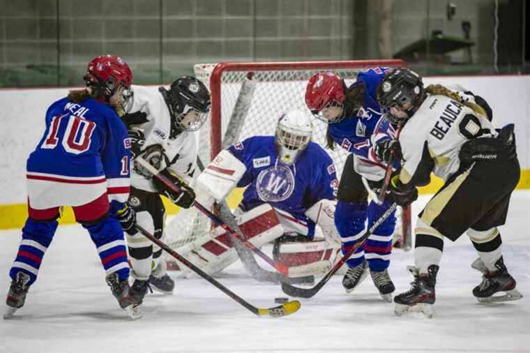 Caroline Ouellette Women’s Hockey Celebration |  For the pleasure of young warriors