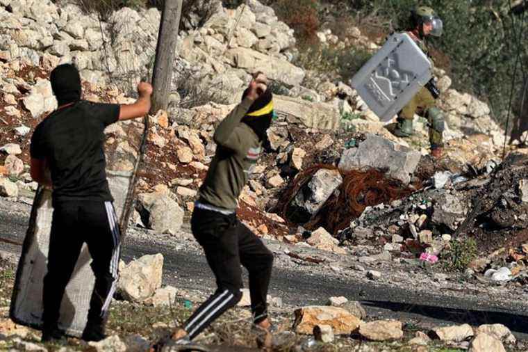 Construction of a colony |  Israeli army shot dead Palestinian in occupied West Bank