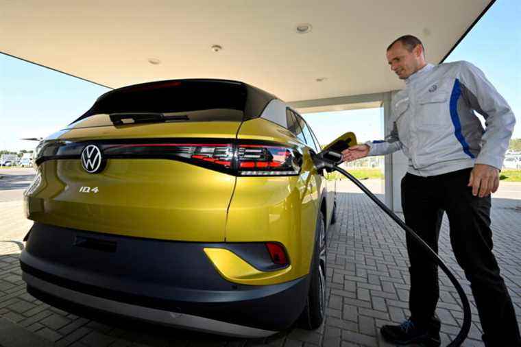 Electrification and autonomy |  Volkswagen is investing even more in the car of the future