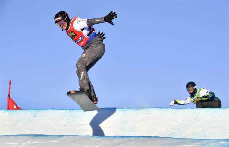 Eliot Grondin wins a podium in the Snowboard World Cup