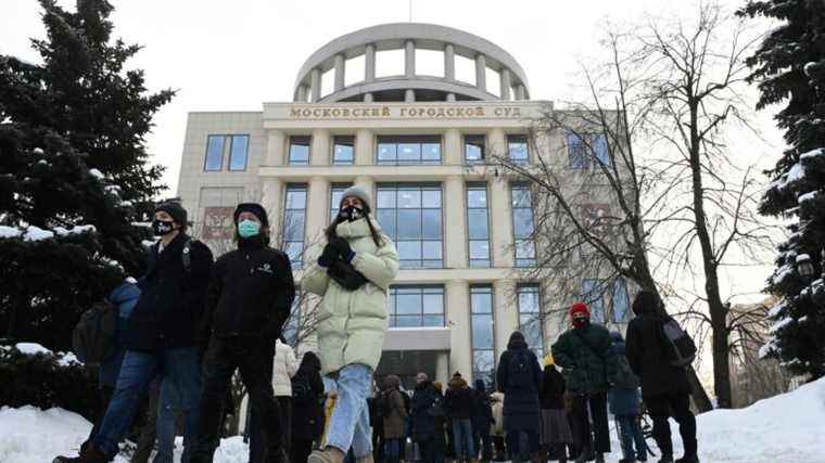 European Court of Human Rights calls on Moscow to “suspend” decision to dissolve Memorial