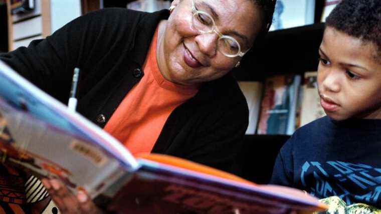 Feminist and anti-racist icon, African-American author, Bell Hooks, died at the age of 69