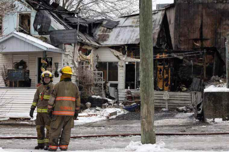 Fire at Farnham |  Ten homeless people on Boxing Day