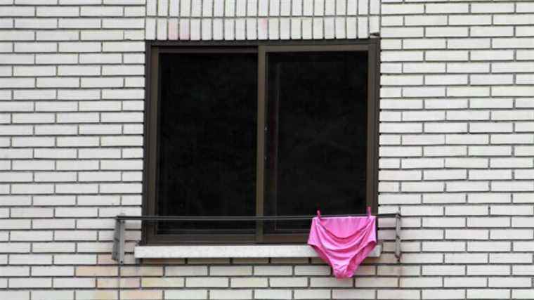 In Argentina, there is nothing vulgar about giving pink panties at Christmas to be worn on New Years